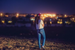 צילומי בת מצווה במושב חירות בוק בת מצווה בטבע, צילומי בת מצווה בתל מונד, בחוץ, בוק בת מצווה, מושב חרות אזור השרון צילום ותמונות, תמונות אווירה, צילום אומנותי זוהר סיארה באזור השרון, תל מונד , כפר סבא , הוד השרון צילומי הריון משפחה וילדים צילום זוהר סיארה 0523364621